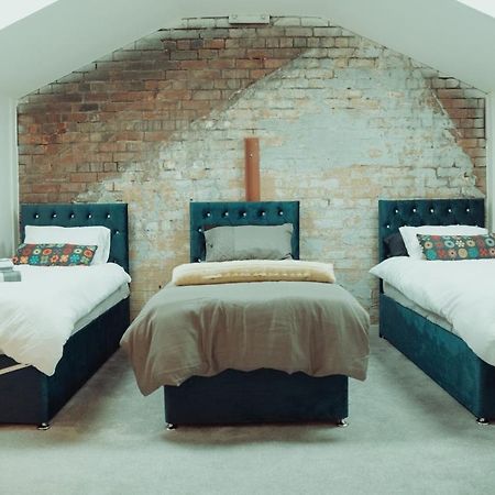 Bv Rare 3 Bedrooms At Conditioning House Bradford Perfect For Contractors 외부 사진