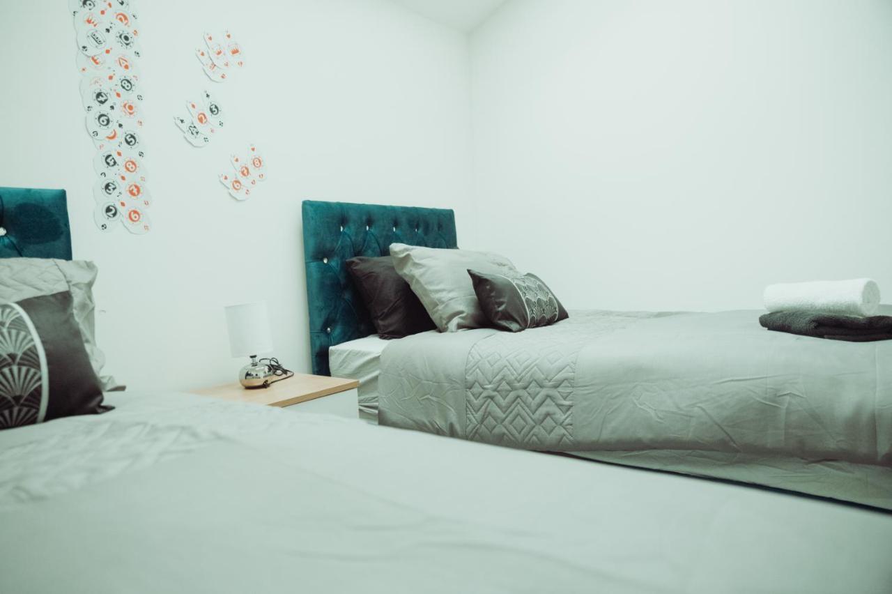 Bv Rare 3 Bedrooms At Conditioning House Bradford Perfect For Contractors 외부 사진